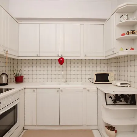 Sweet Benitses (Corfu)